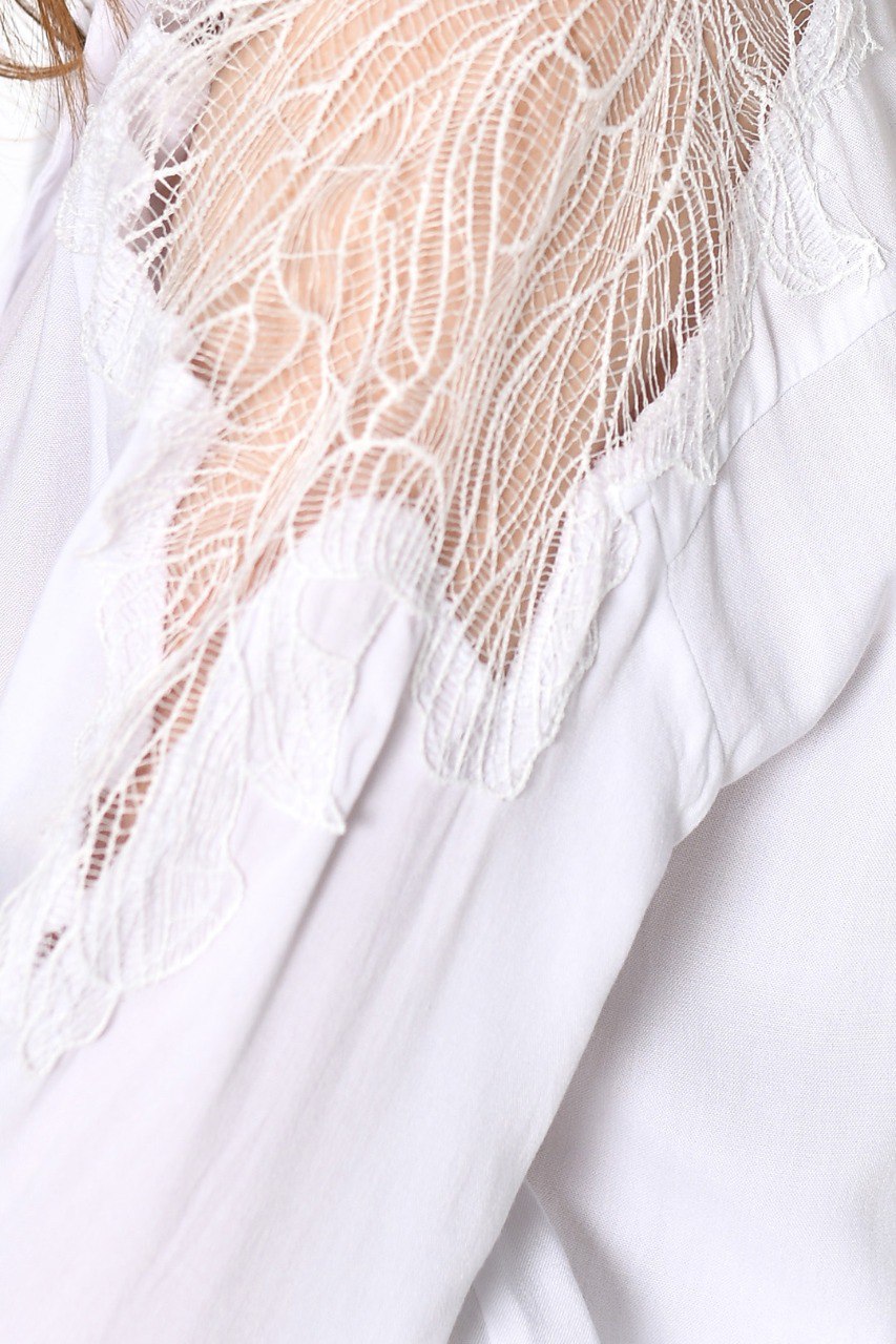 Λευκό Πουκάμισο με Λεπτομέρειες Δαντέλας