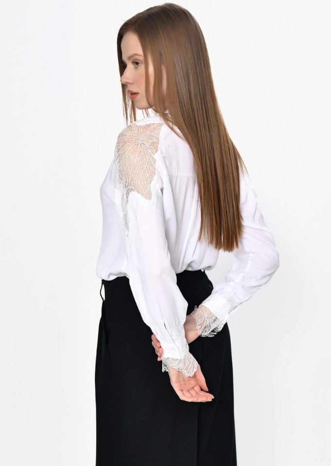 Λευκό Πουκάμισο με Λεπτομέρειες Δαντέλας