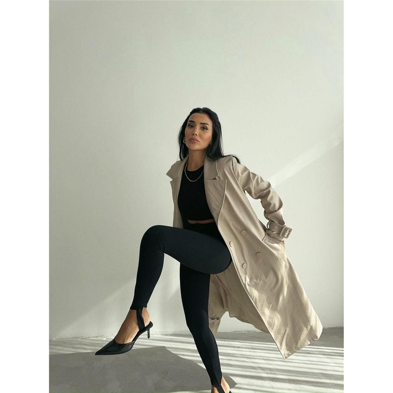 Καπιτονέ Καμπαρντίνα Δερματίνης με Ζώνη – Μπεζ